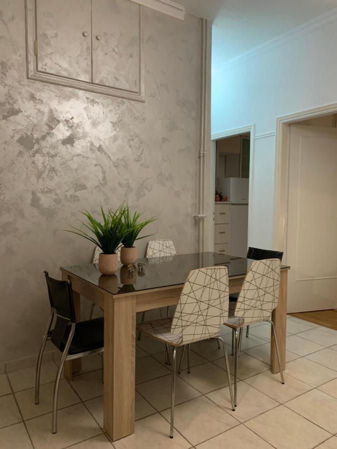 2 Bedrooms Apartment Center Of Athens 4 Min Subway Exterior photo